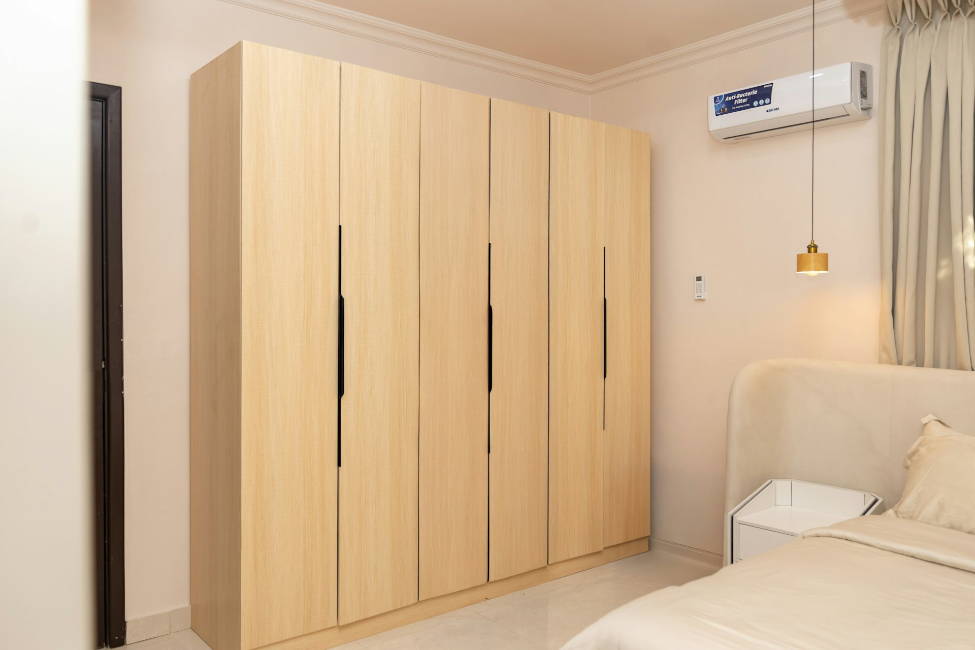 Maßgefertigter Einbauschrank und Ankleide
